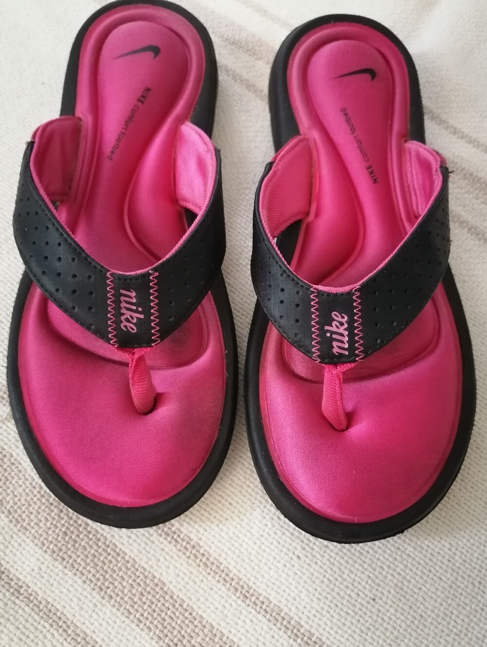 Nike Women’s Hot Pink and Black Comfort Slide Sandals